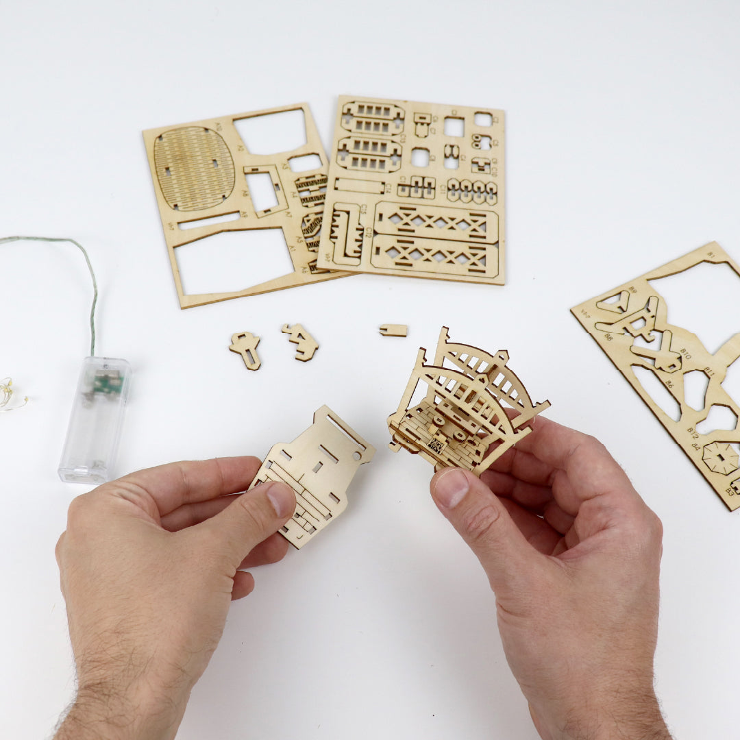 Tiny Treehouses 3D Wooden Craft Puzzle Tiny Treehouses 3D Puzzle - 